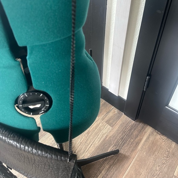 NWOT black leather fringe handbag with chain strap - Picture 2 of 7